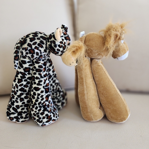 Vintage Its All Greek to Me Stuffed Lion and Leopard toy Zoo Animals - Picture 4 of 5